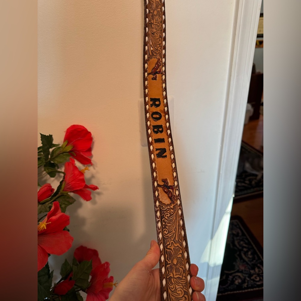 “Robin” leather belt vintage 80s